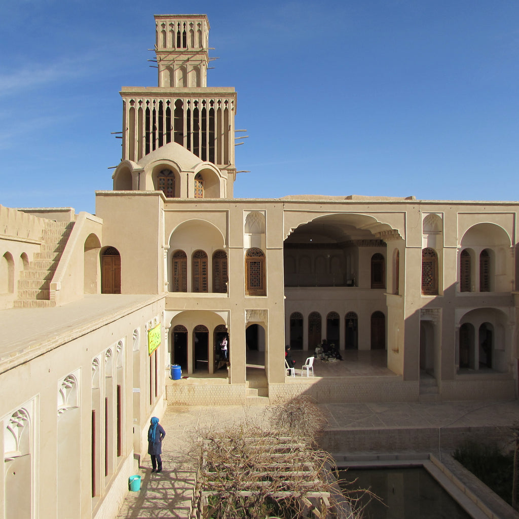 Middle East NE P153e 20000 r 2021 UNC | blue | wind catchers