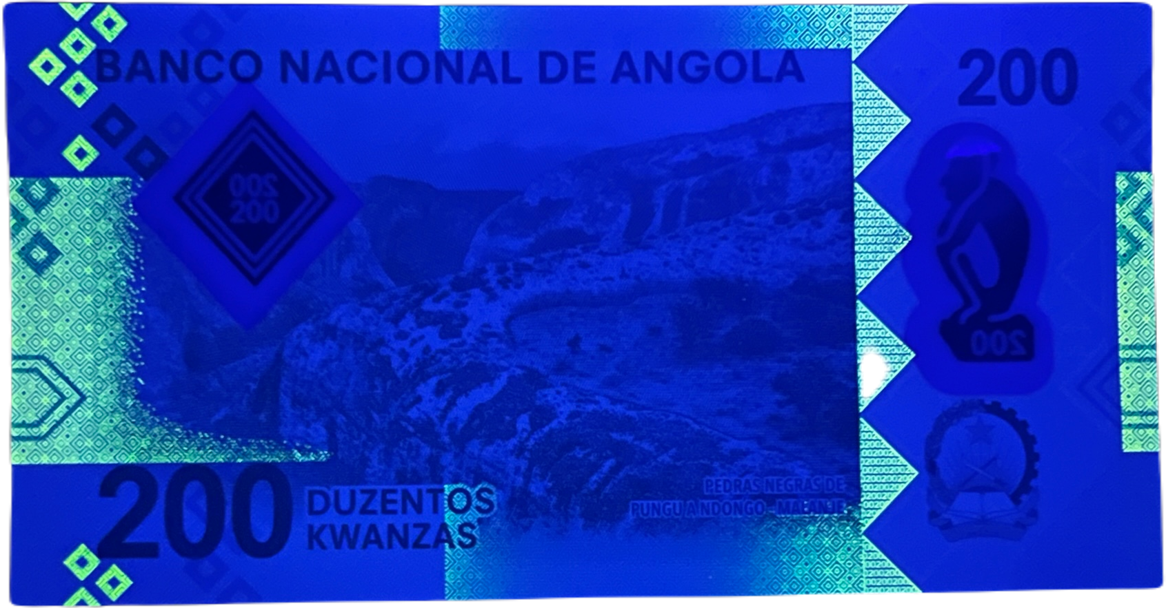 Angola P-160 POLYMER 200 Kwanzas 2020 UNC—The Poet President & The Warrior Queen