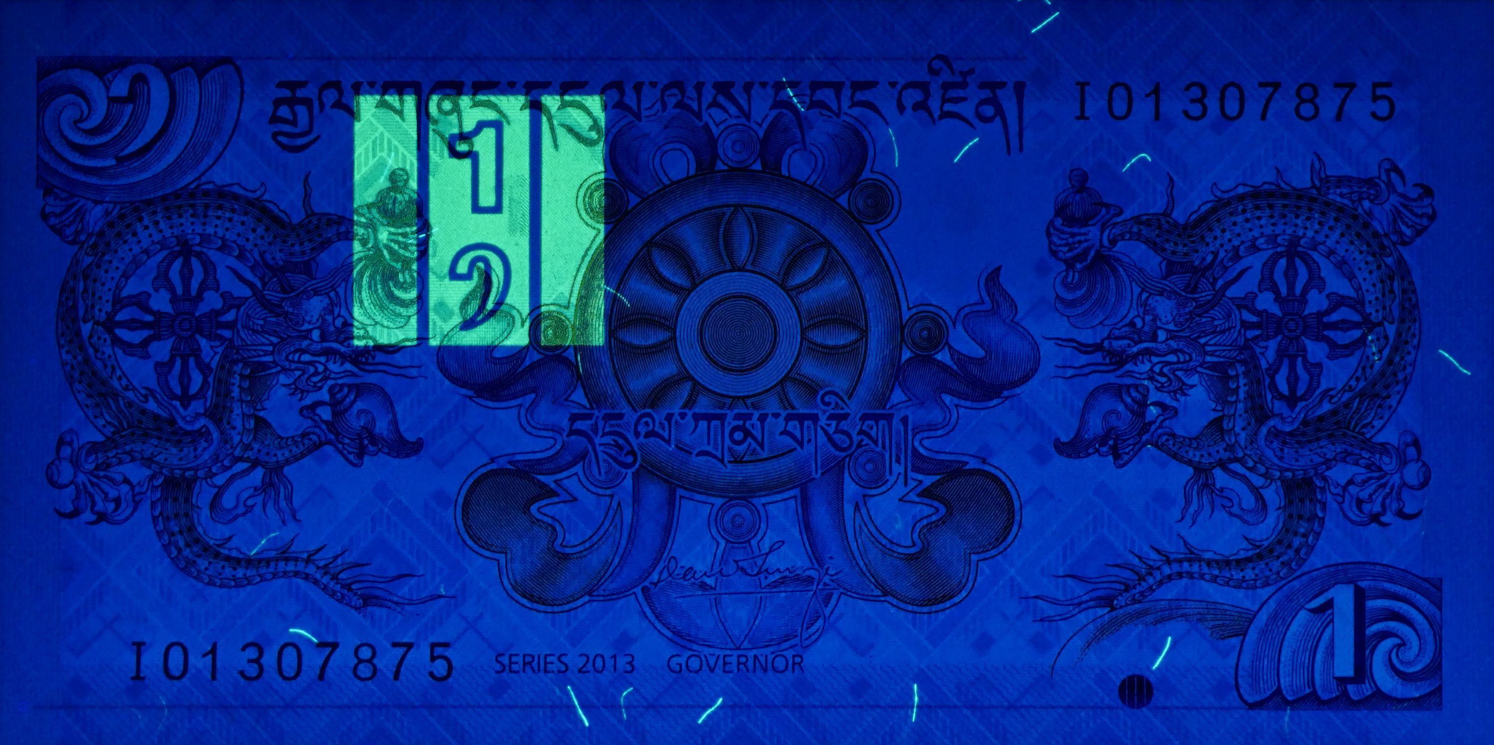Bhutan P-27b 1 Ngultrum 2013 UNC—Chakra Dharma—Oldest Fortress