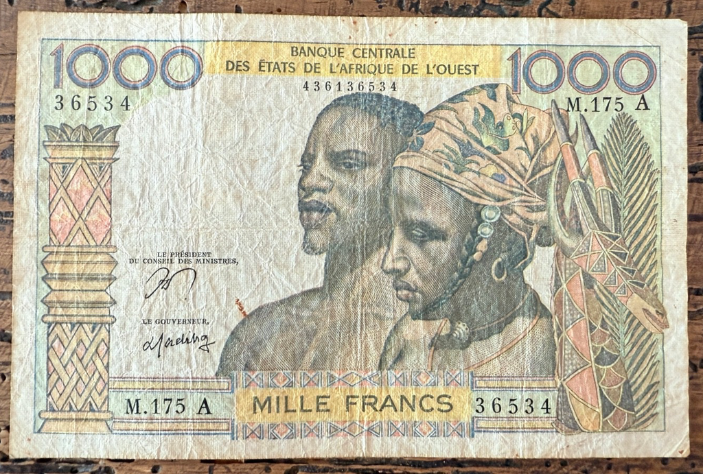 NO TARIFFS TO US West African States IVORY COAST 1000 francs P-103Am ser#365340