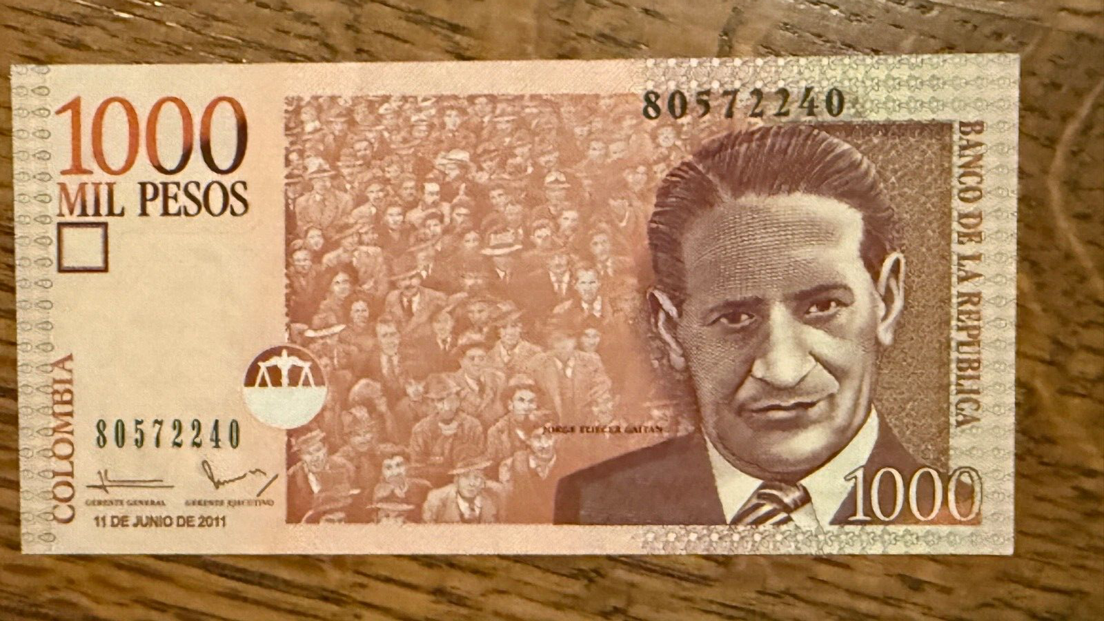 Colombia 1000 pesos 2005 1-Nov-2005 01.11.2005 P-456a UNC, Jorge Gaitán0