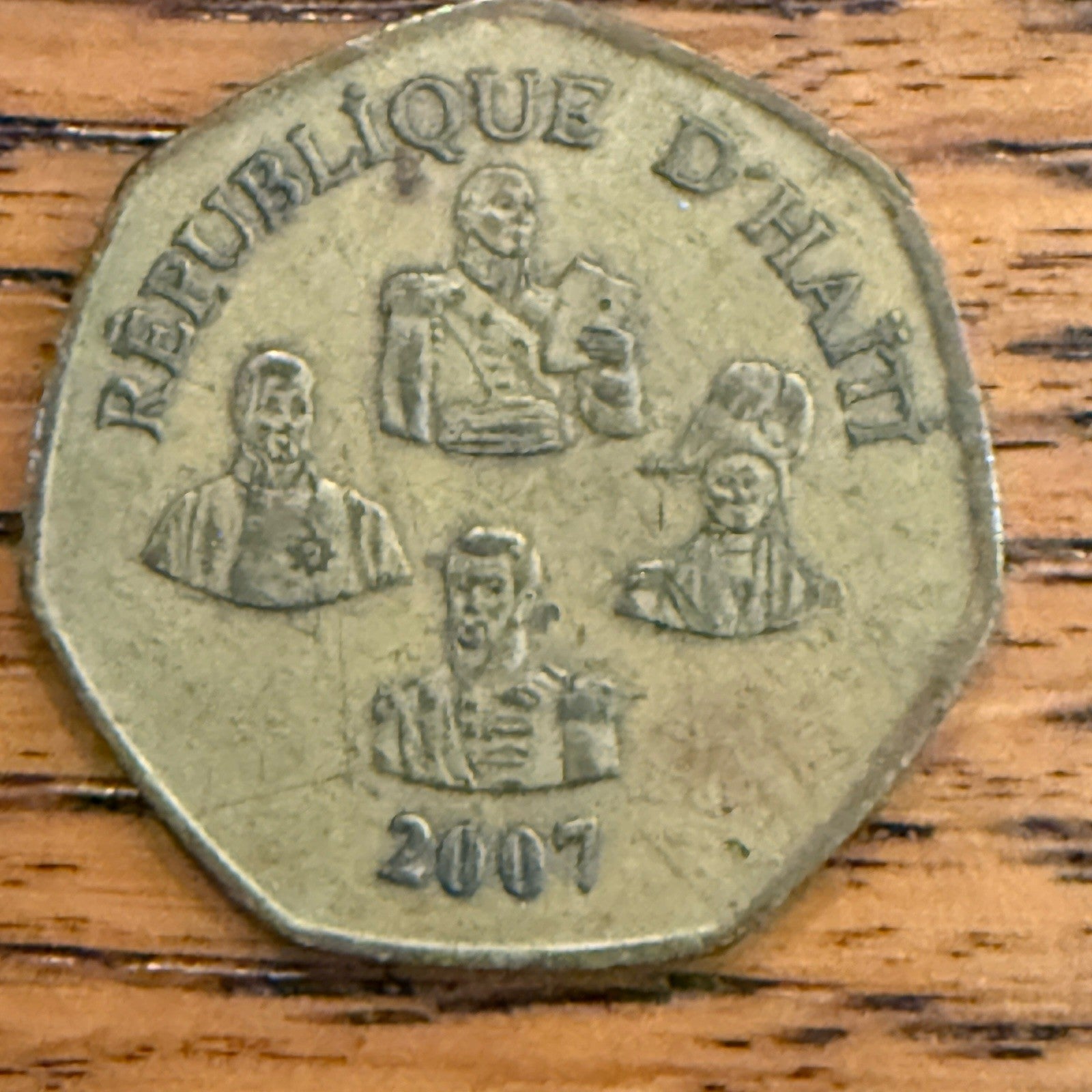 Haiti 2007 5 Gourdes Coin1
