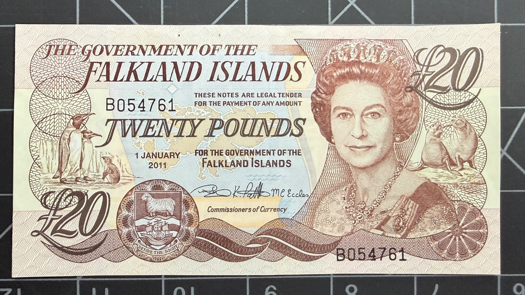Falkland Islands 20 pounds P-19 2011 UNC/pinholes Queen Elizabeth II Penguin UK1